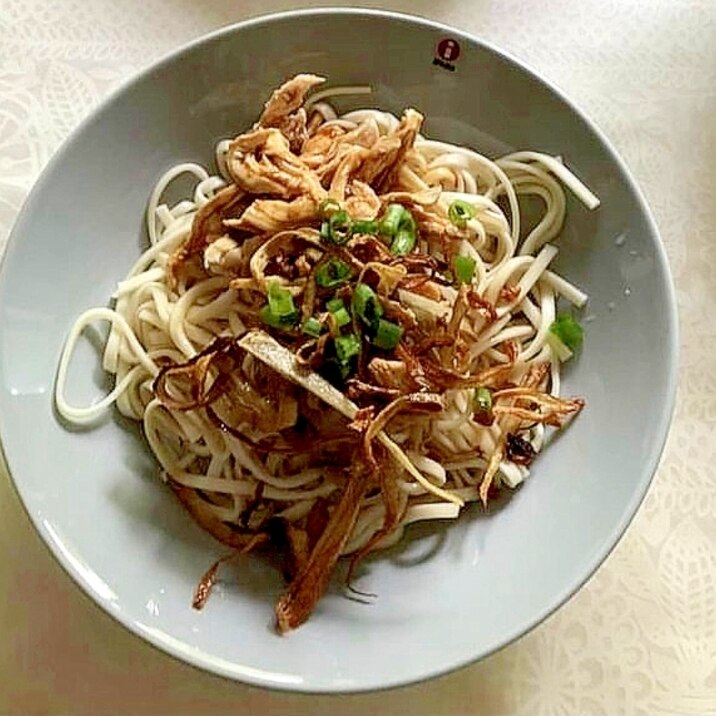 カリカリなごぼうが美味しい！ごぼううどん